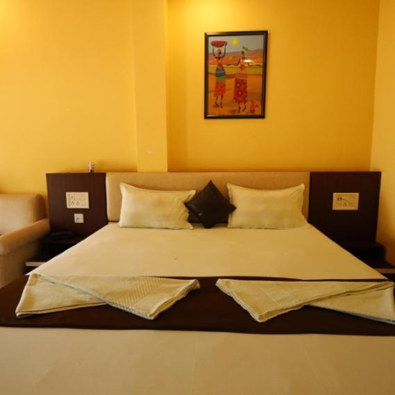 Golden View Resort And Restaurant Tajpur 외부 사진