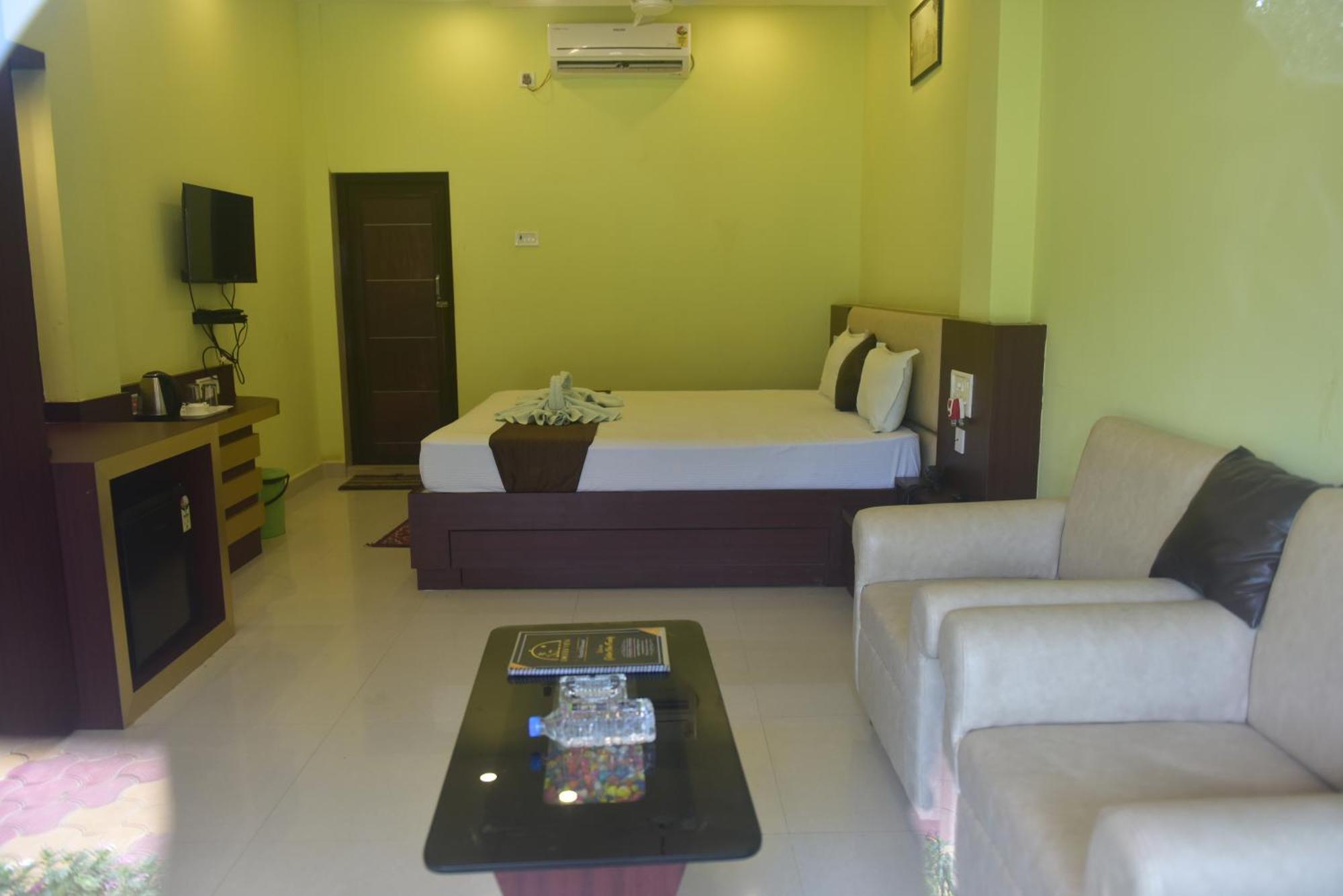 Golden View Resort And Restaurant Tajpur 외부 사진