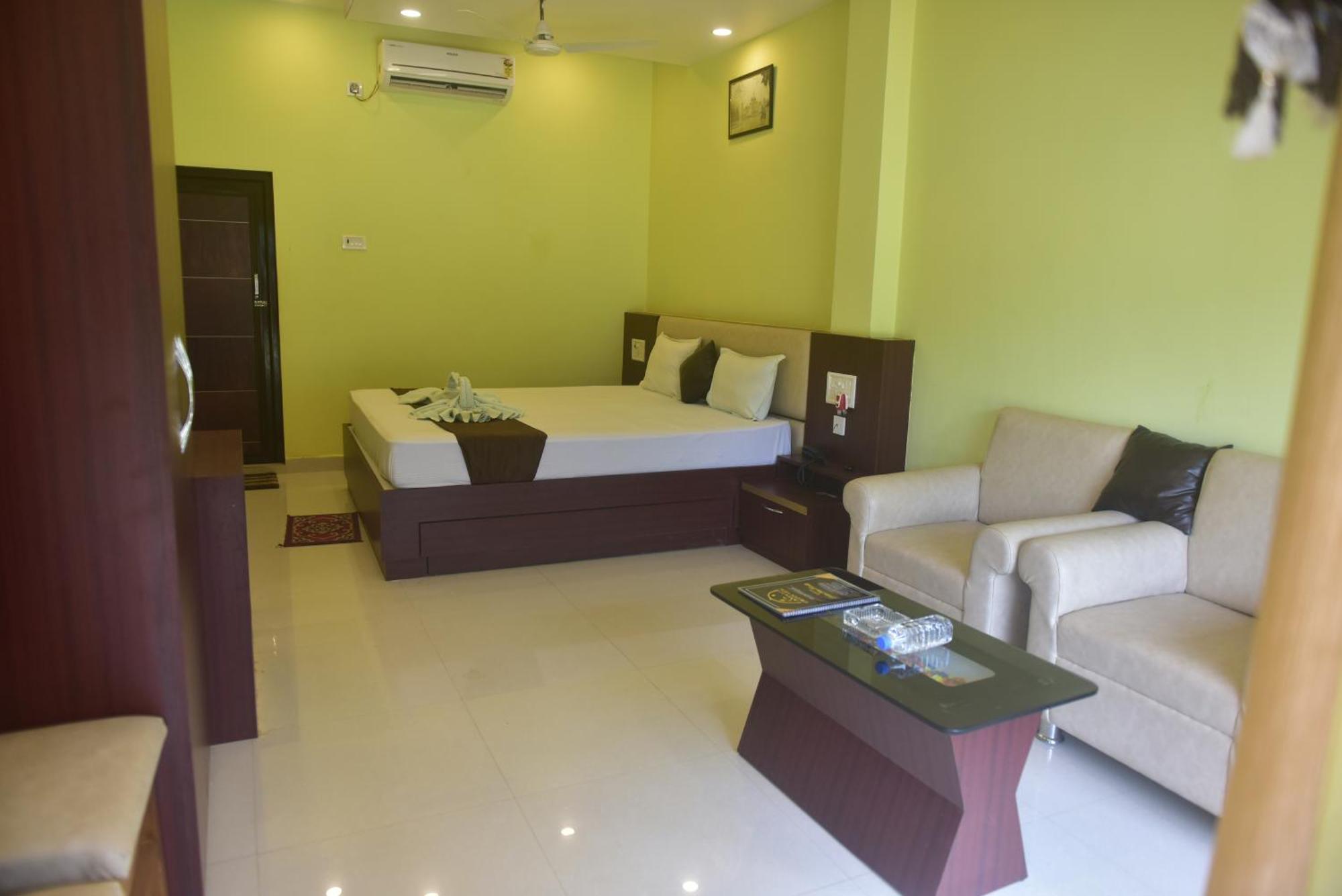 Golden View Resort And Restaurant Tajpur 외부 사진