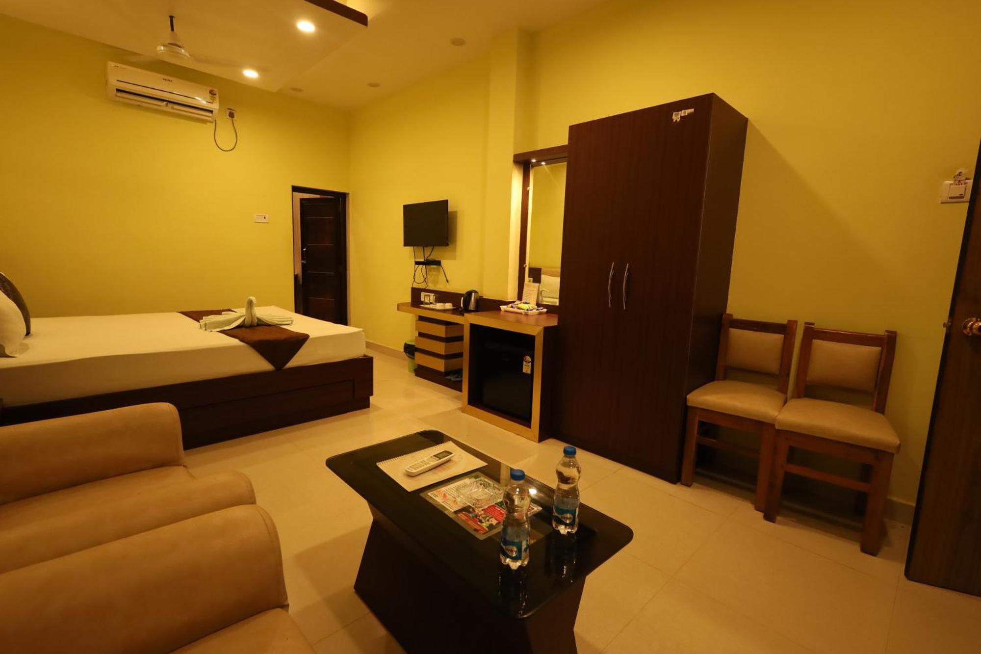Golden View Resort And Restaurant Tajpur 외부 사진