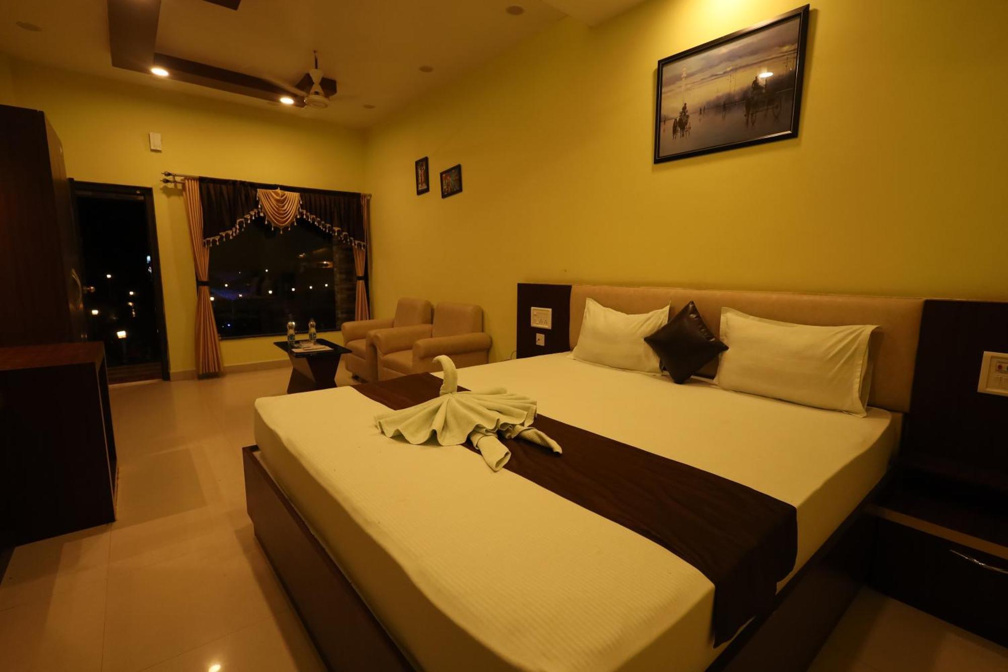 Golden View Resort And Restaurant Tajpur 외부 사진